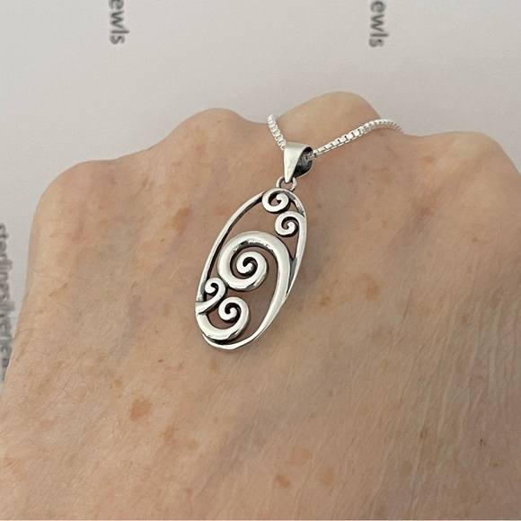Sterling Silver A Lot Of Waves Necklace, Ocean Necklaces, Multiple Spiral Chain - Picture 8 of 11